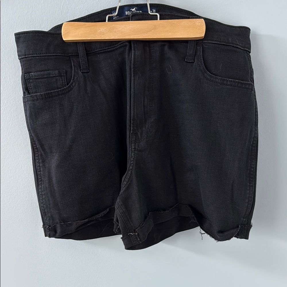 Hollister Black Casual Shorts Mid-Length